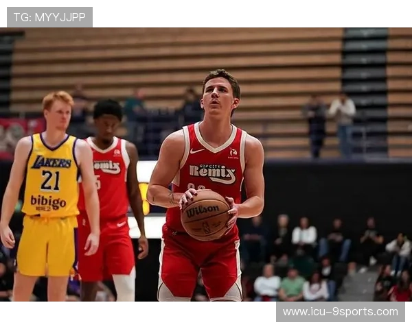 开拓者新秀血帽火力全开令人期待